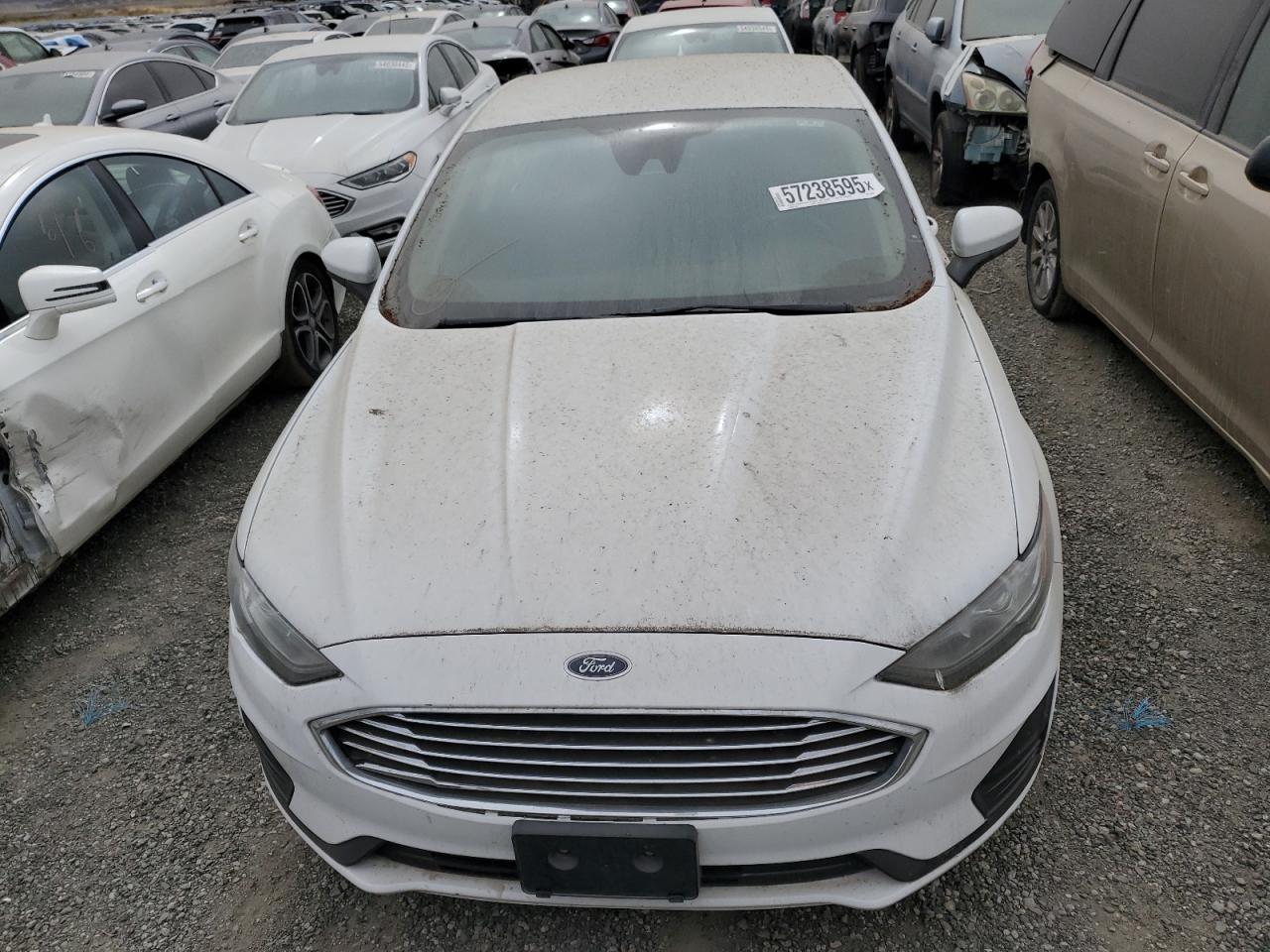 2019 FORD FUSION SE photo 9