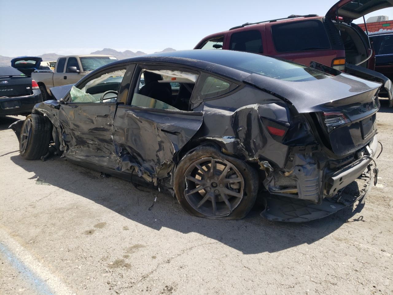 2022 TESLA MODEL 3 photo 3