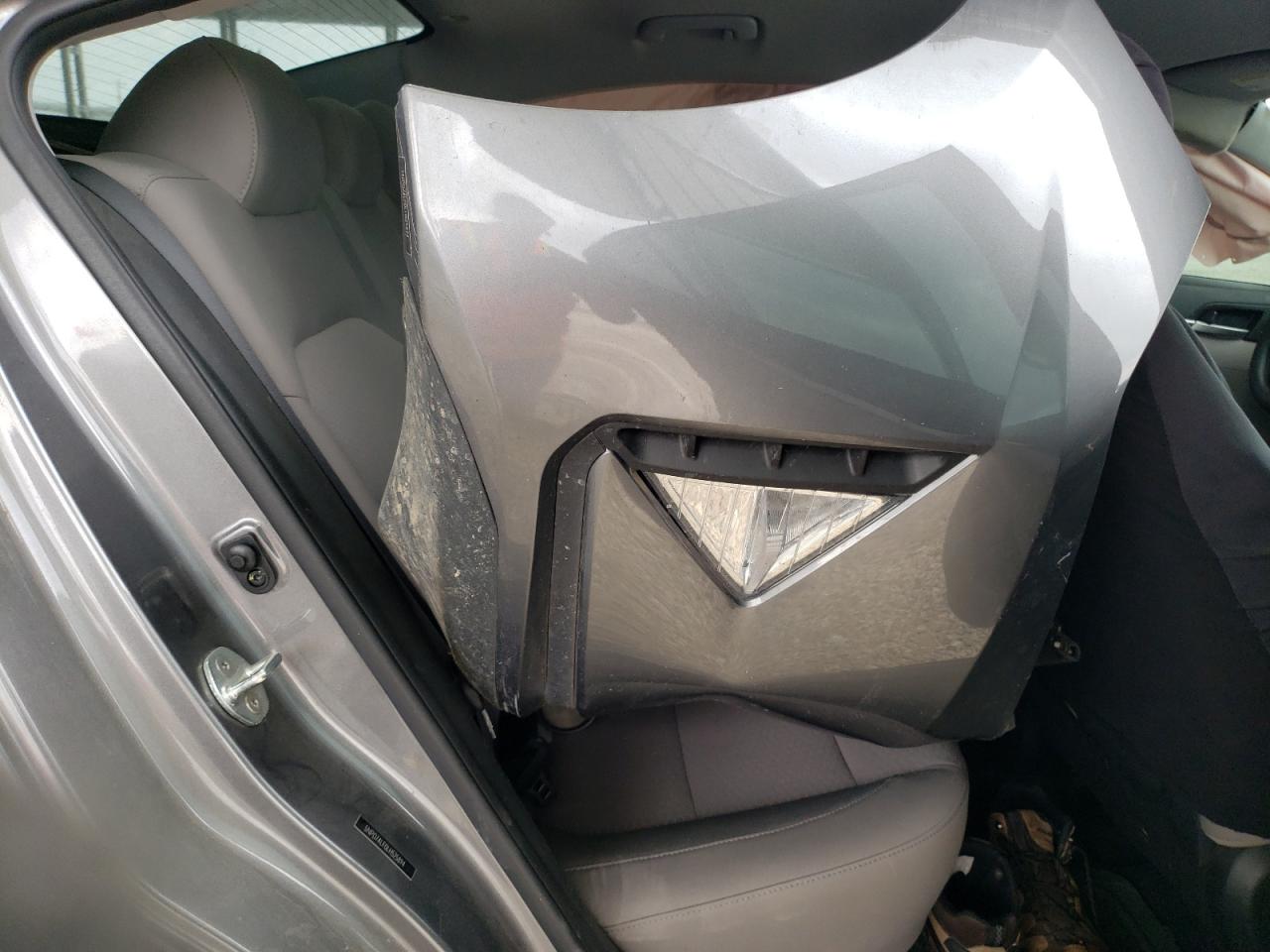 2020 HYUNDAI ELANTRA SE photo 19