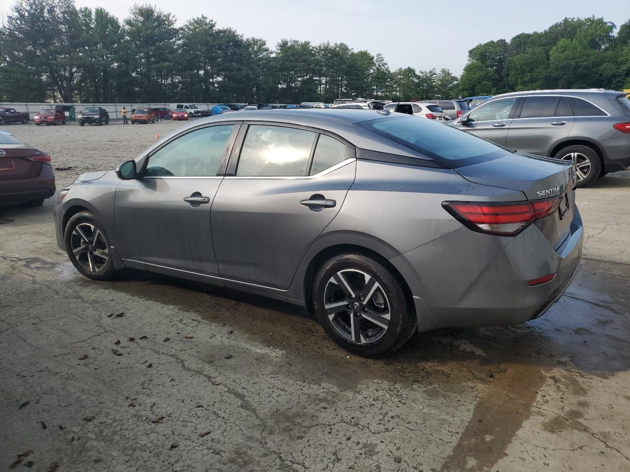 2024 NISSAN SENTRA SV photo 2