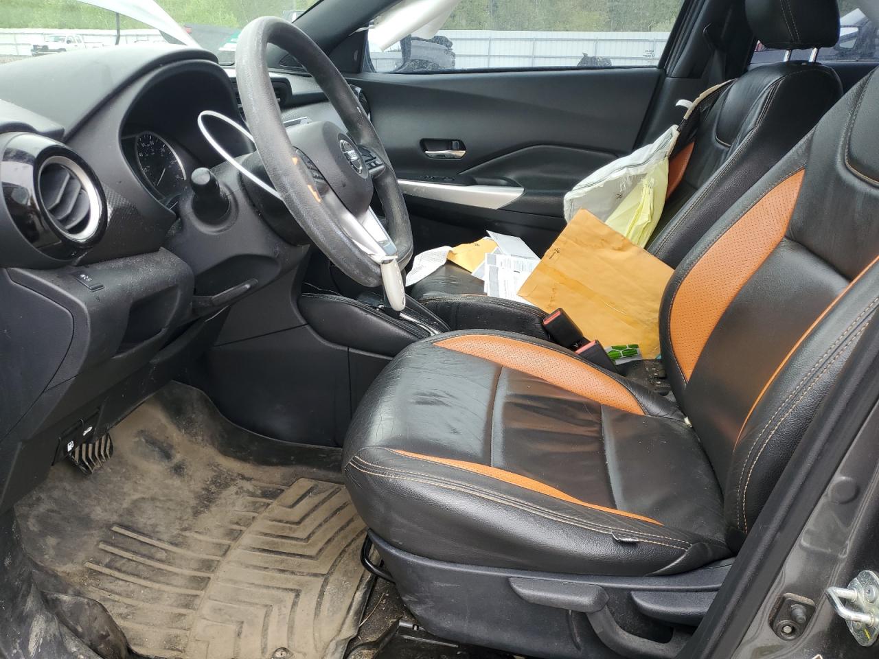 2019 NISSAN KICKS S photo 19