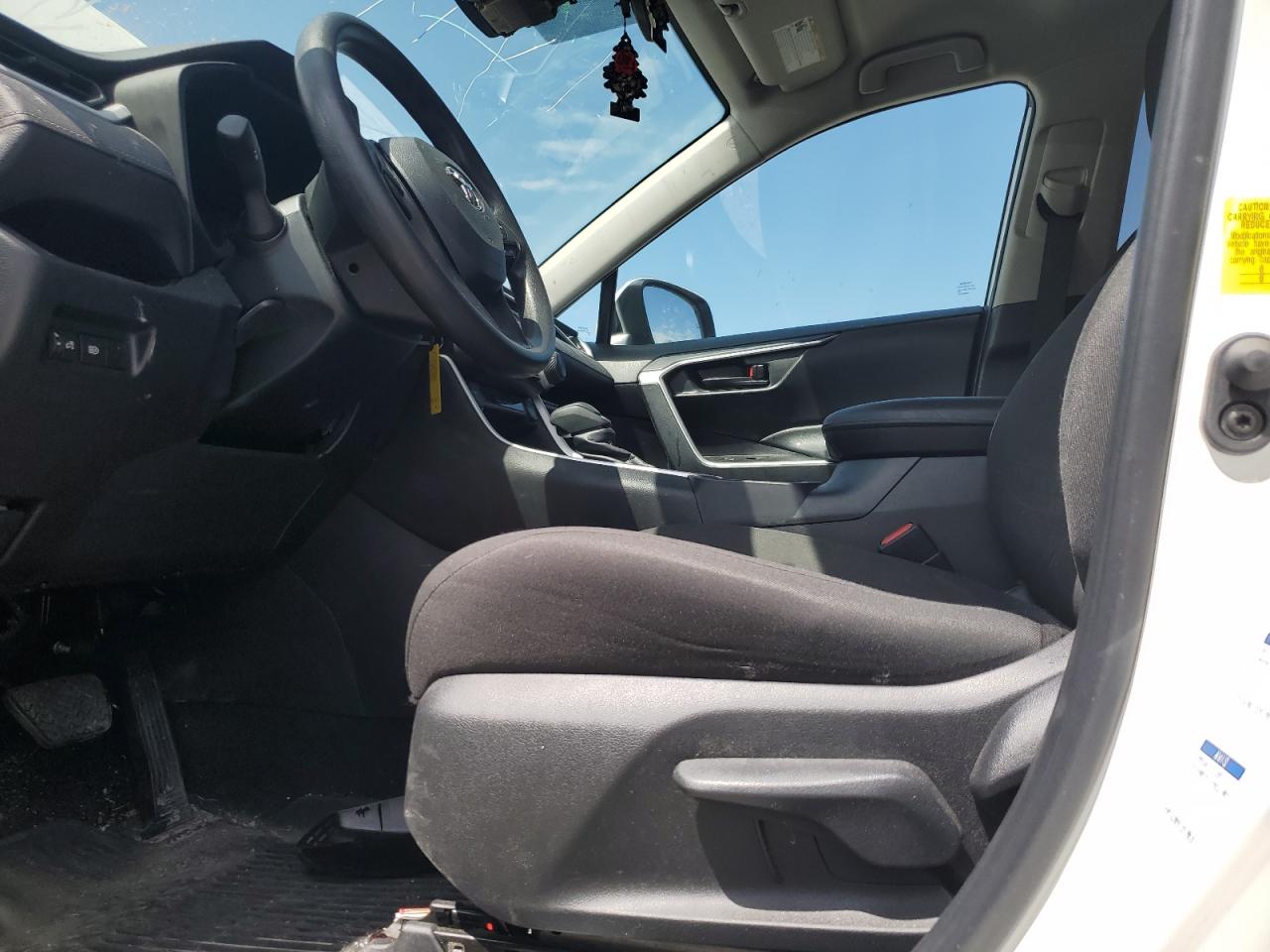2022 TOYOTA RAV4 photo 13