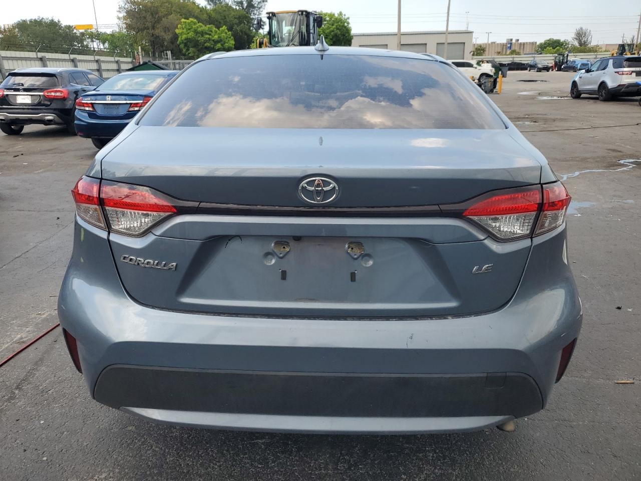 2020 TOYOTA COROLLA LE photo 11