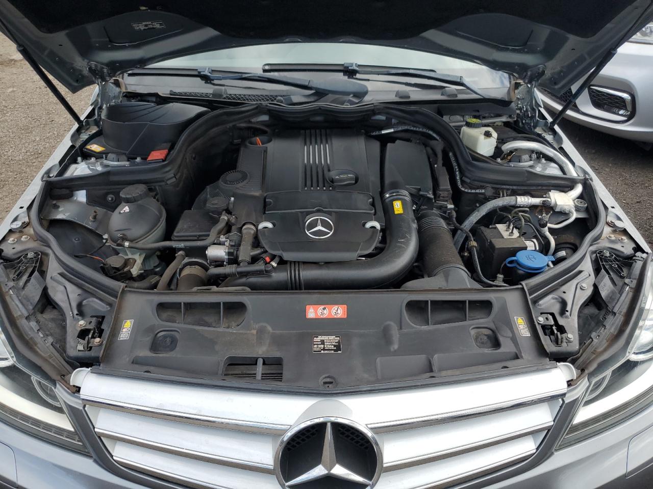 2013 MERCEDES-BENZ C 250 photo 21