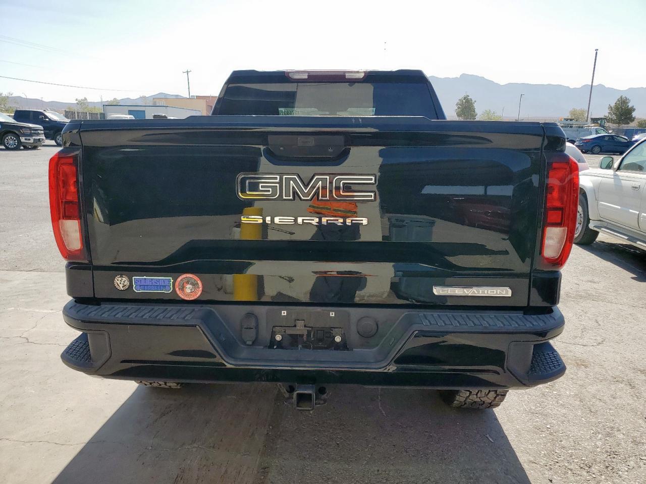 2020 GMC SIERRA K1500 ELEVATION photo 11