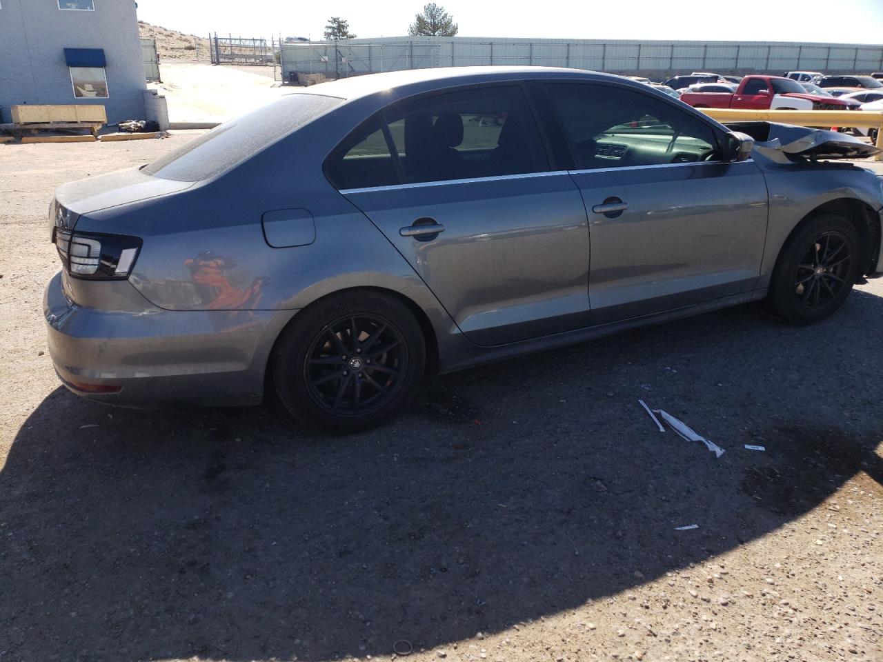 2017 VOLKSWAGEN JETTA S photo 5