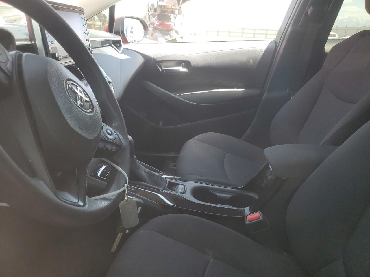 2020 TOYOTA COROLLA LE photo 13