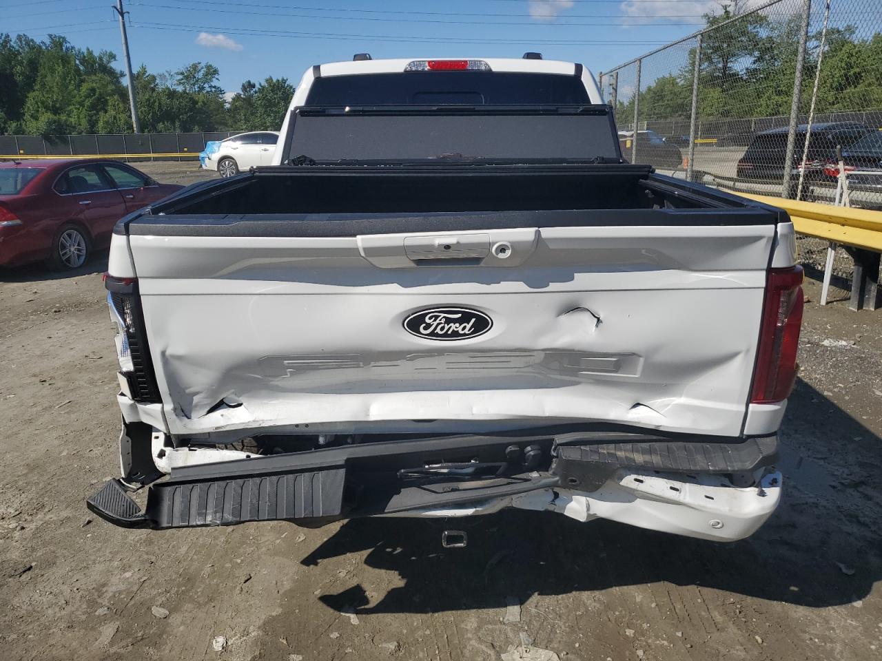 2024 FORD F150 XLT photo 11