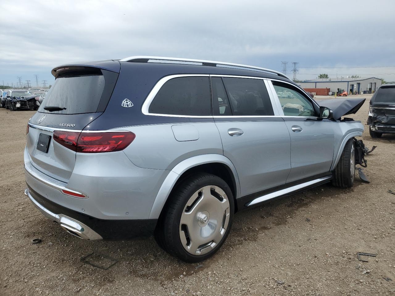 2024 MERCEDES-BENZ GLS MERCEDES-MAYBACH GLS600 4M photo 3