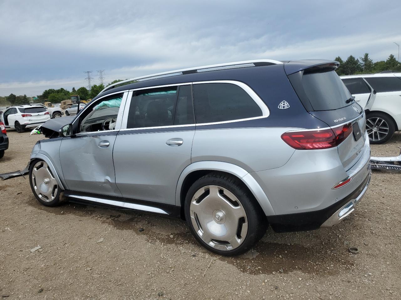 2024 MERCEDES-BENZ GLS MERCEDES-MAYBACH GLS600 4M photo 2
