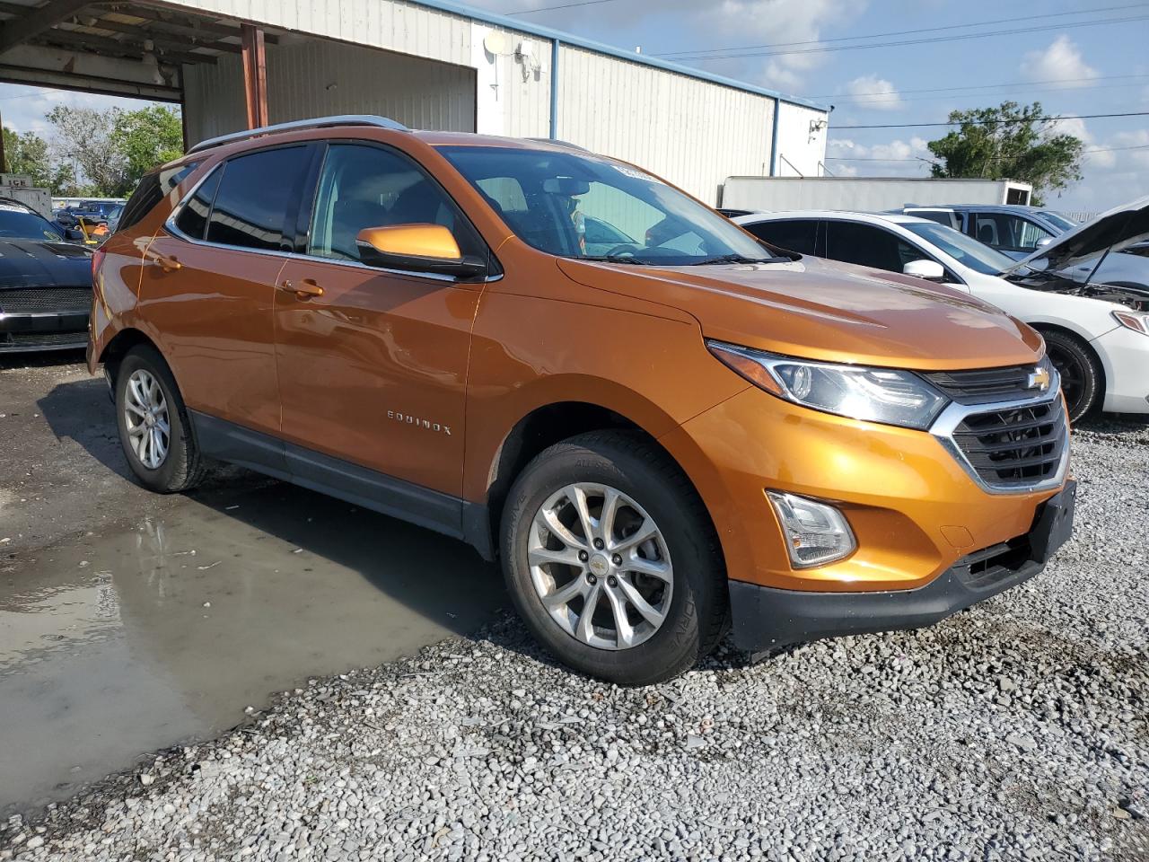 2018 CHEVROLET EQUINOX LT photo 4