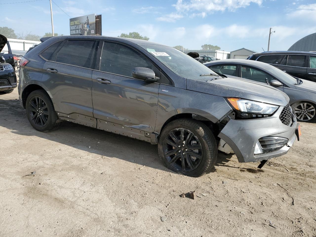 2024 FORD EDGE SEL photo 4