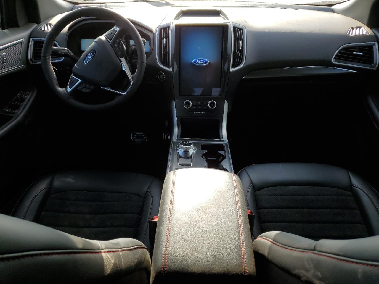 2024 FORD EDGE SEL photo 8