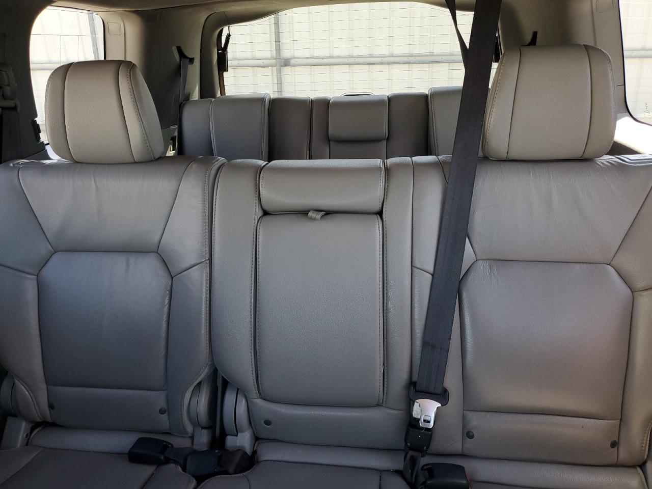 2013 HONDA PILOT EXL photo 19