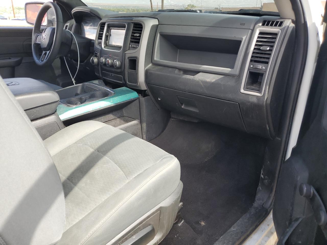 2019 RAM 1500 CLASSIC TRADESMAN photo 8