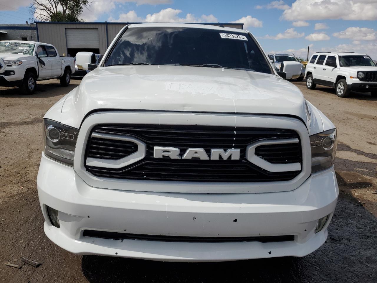 2019 RAM 1500 CLASSIC TRADESMAN photo 5