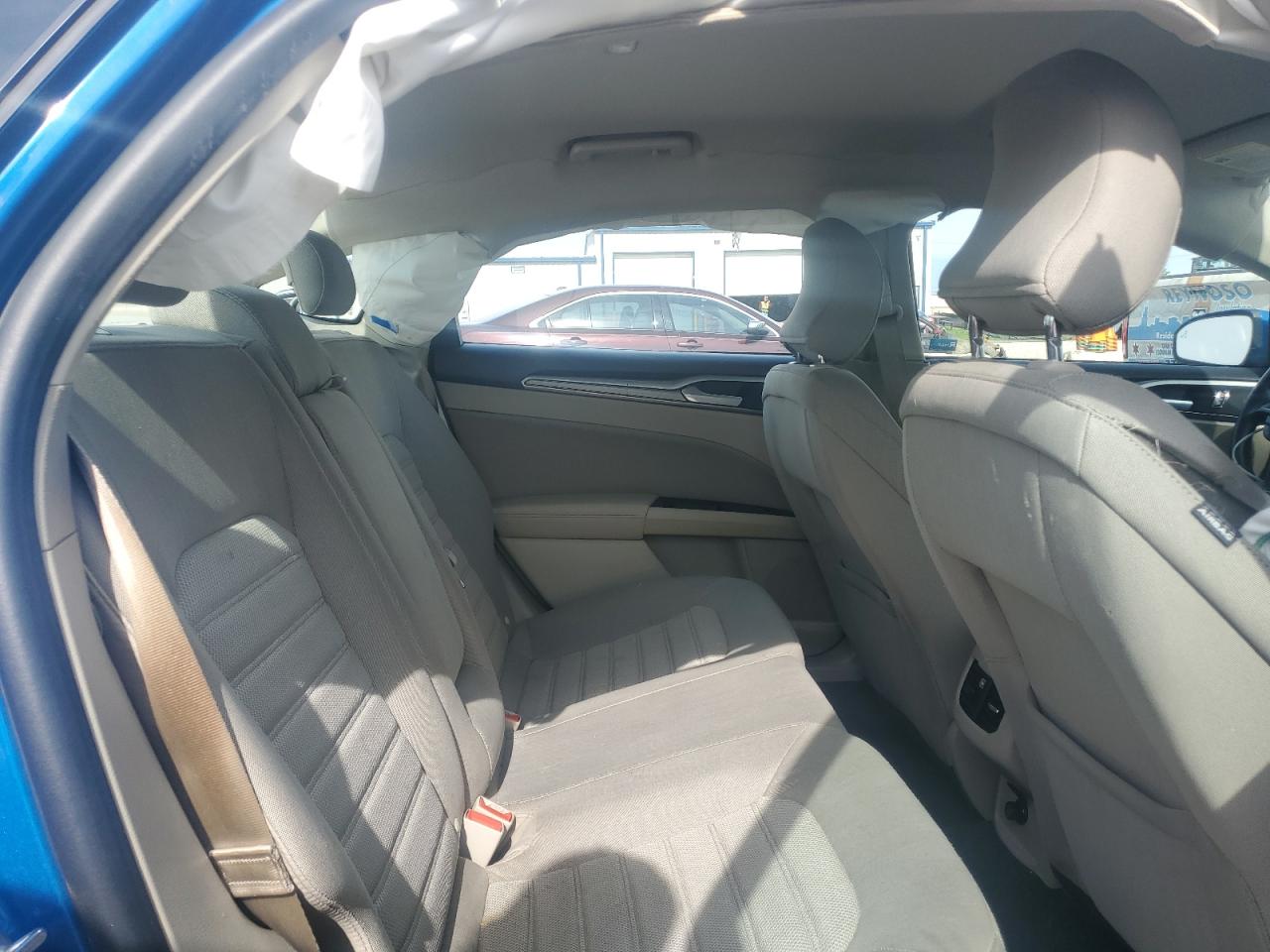 2019 FORD FUSION SE photo 28