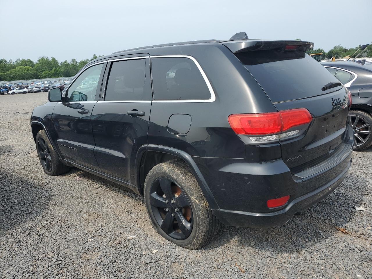 2014 JEEP GRAND CHEROKEE LAREDO photo 3