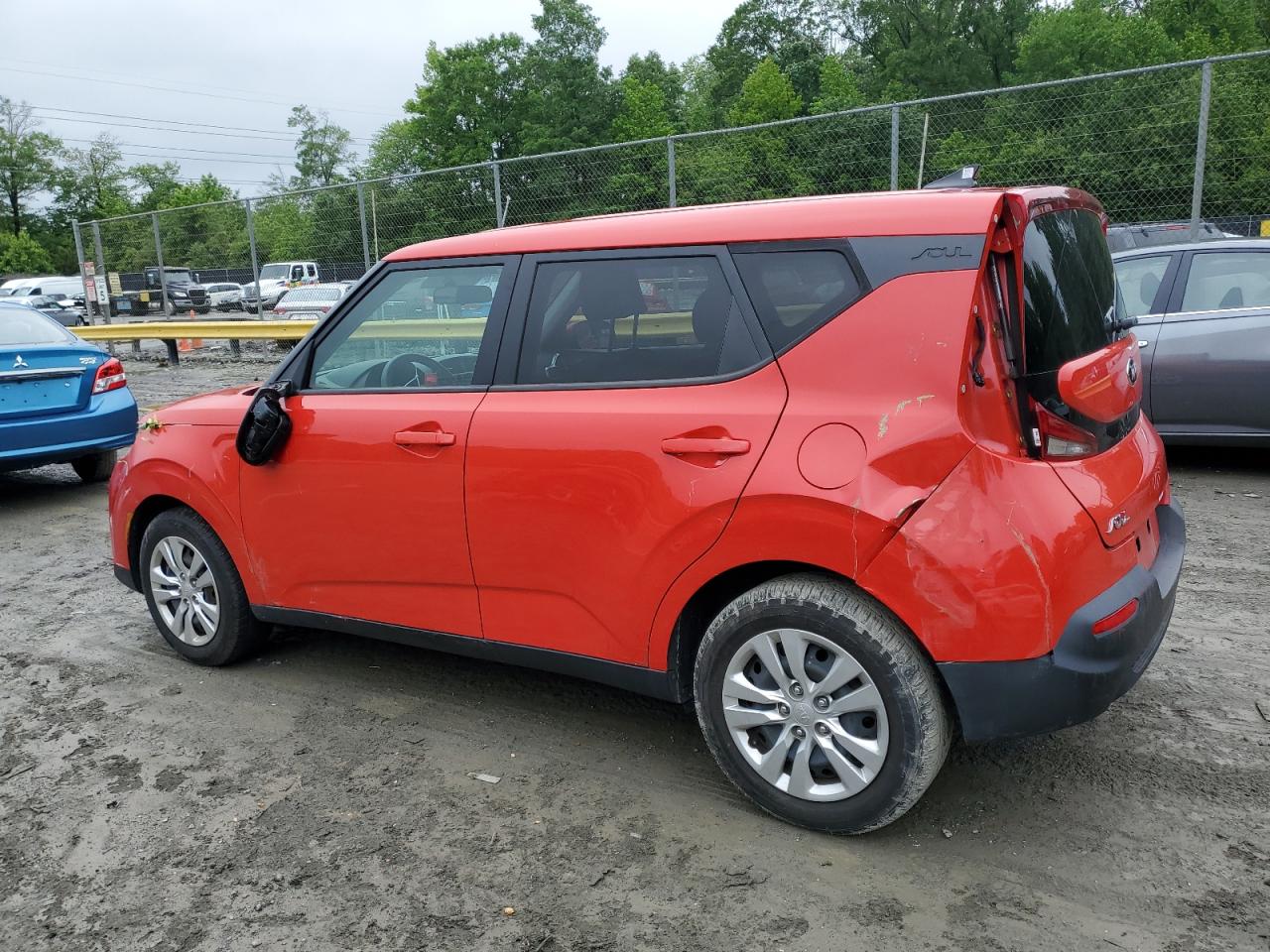 2021 KIA SOUL LX photo 3