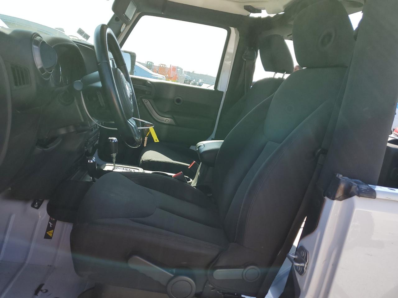 2017 JEEP WRANGLER SPORT photo 13