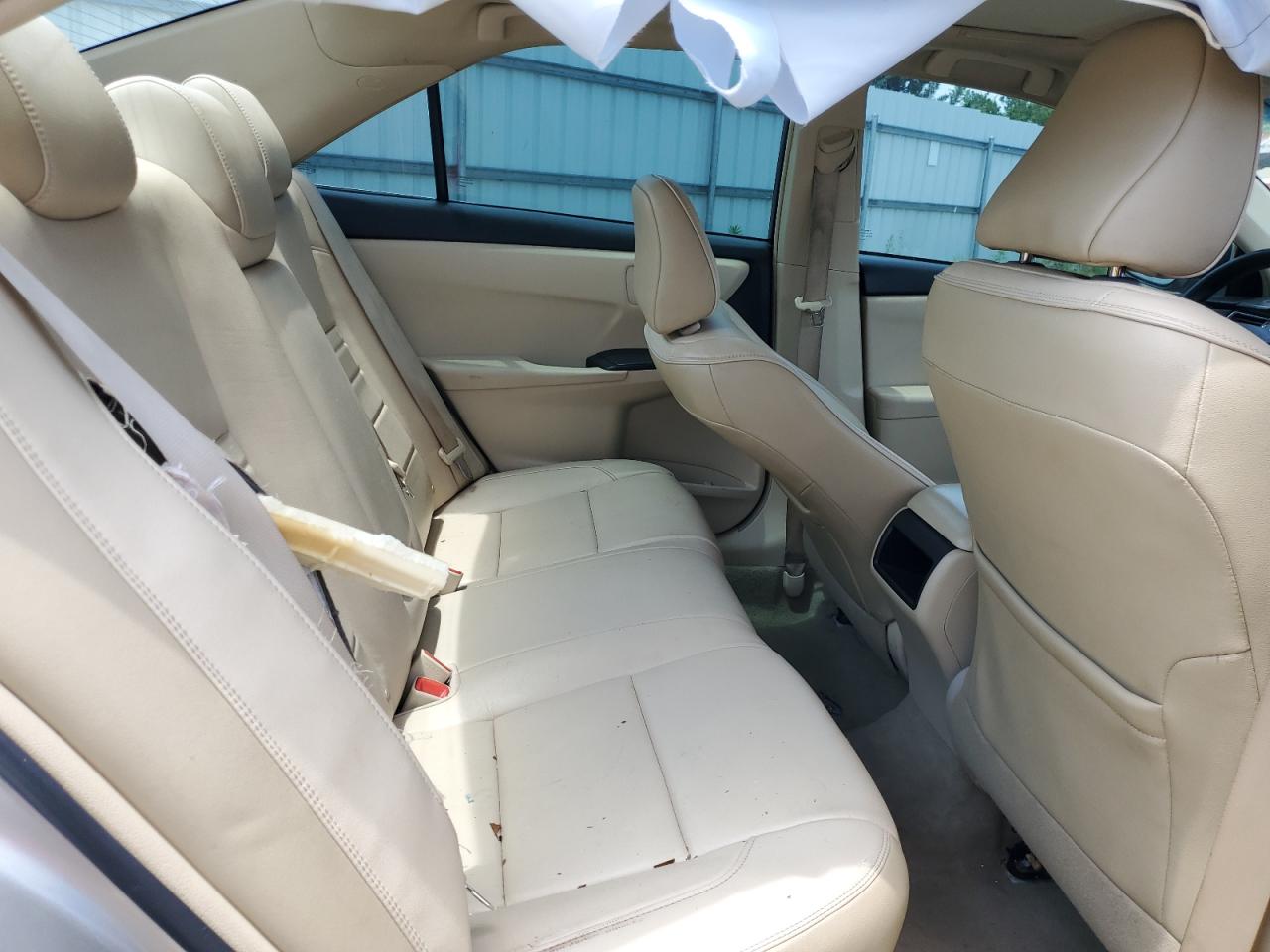 2017 TOYOTA CAMRY LE photo 10