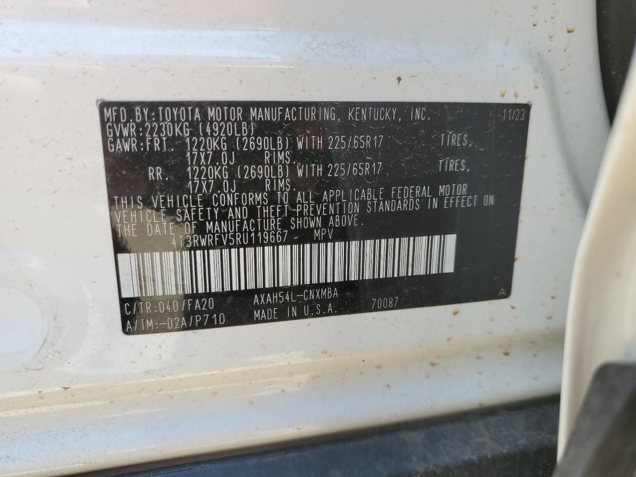 2024 TOYOTA RAV4 XLE photo 14