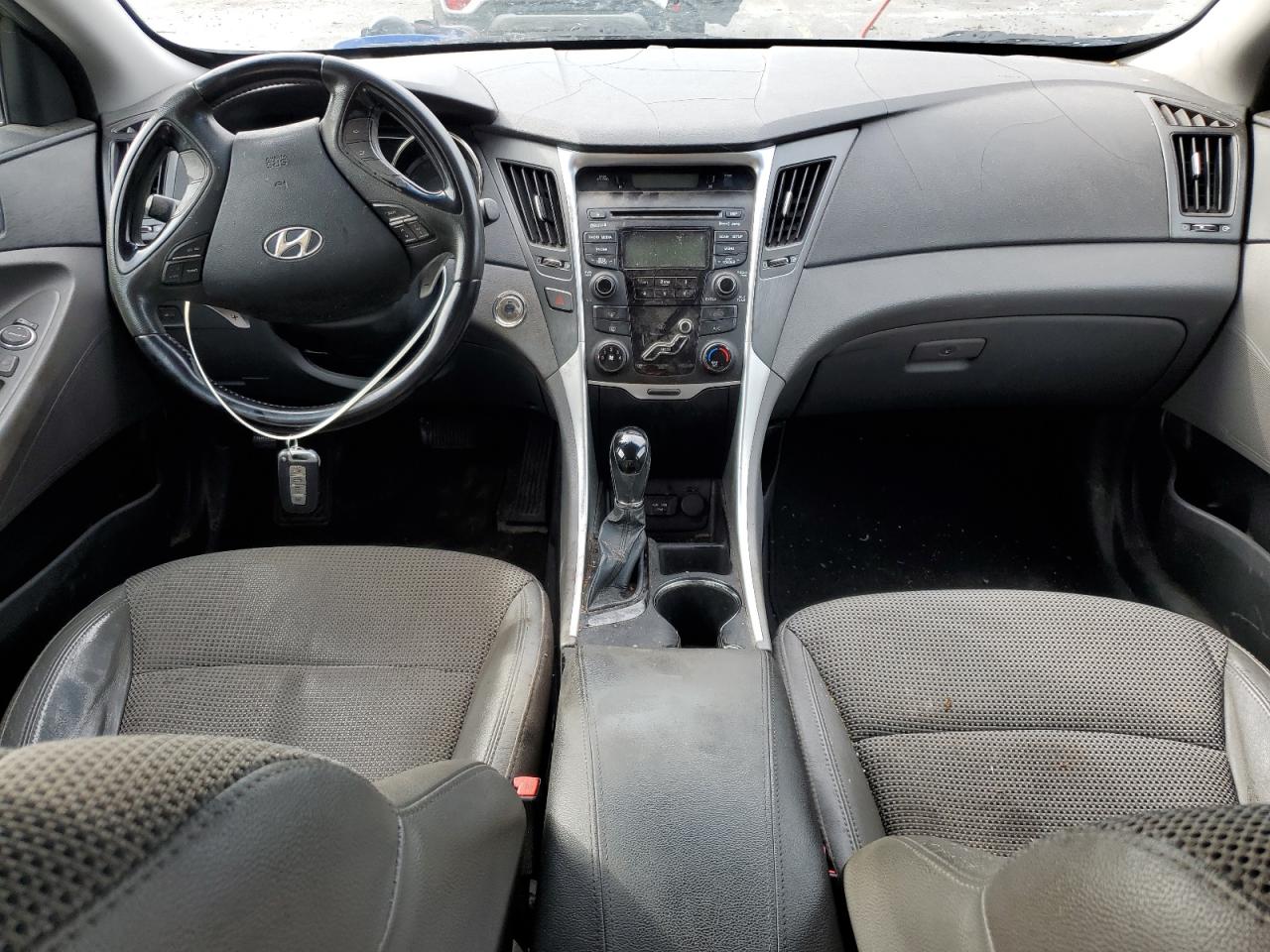 2012 HYUNDAI SONATA SE photo 15