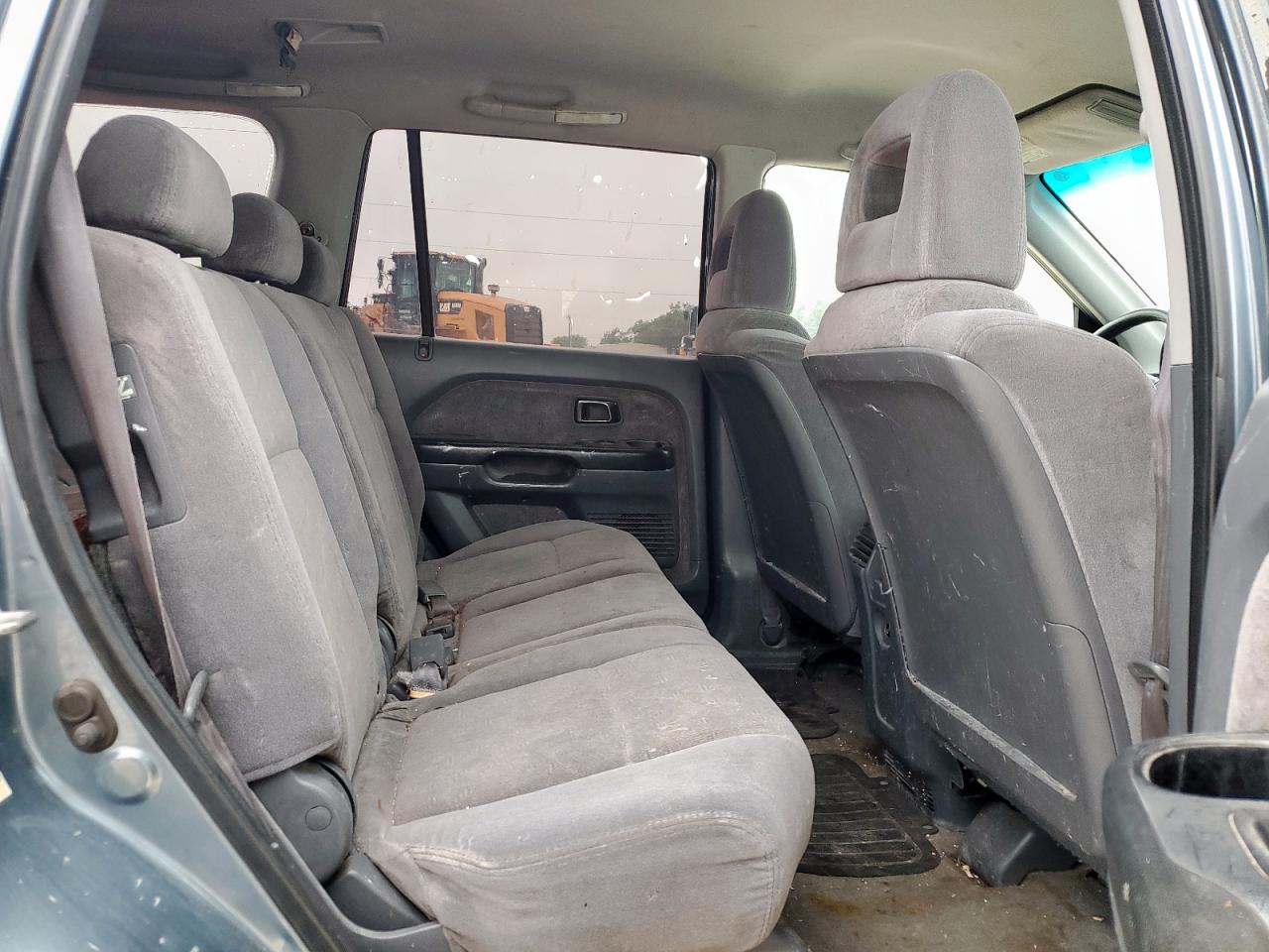 2005 HONDA PILOT LX photo 31