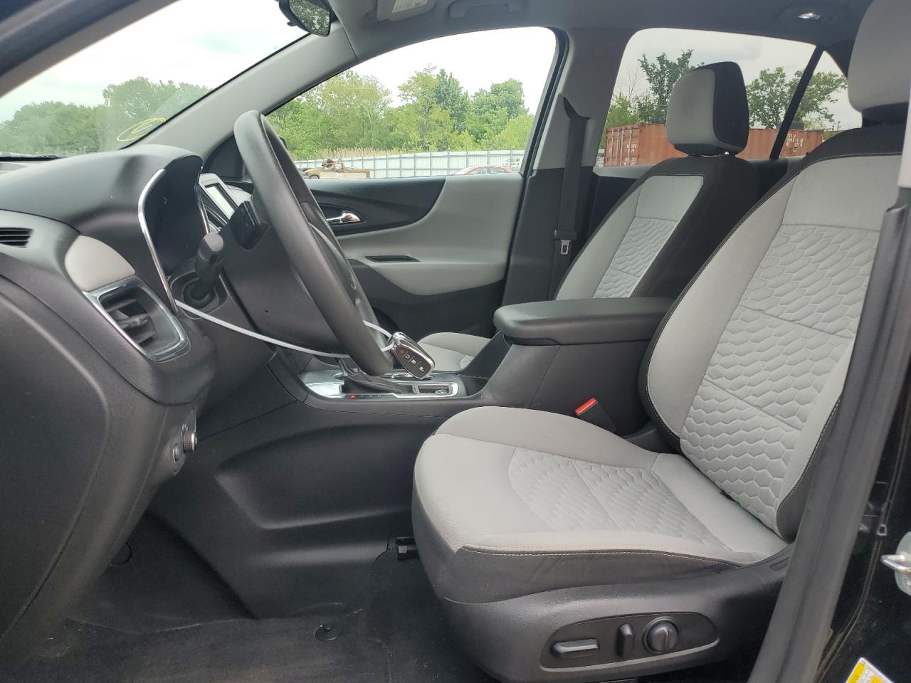2019 CHEVROLET EQUINOX LS photo 13