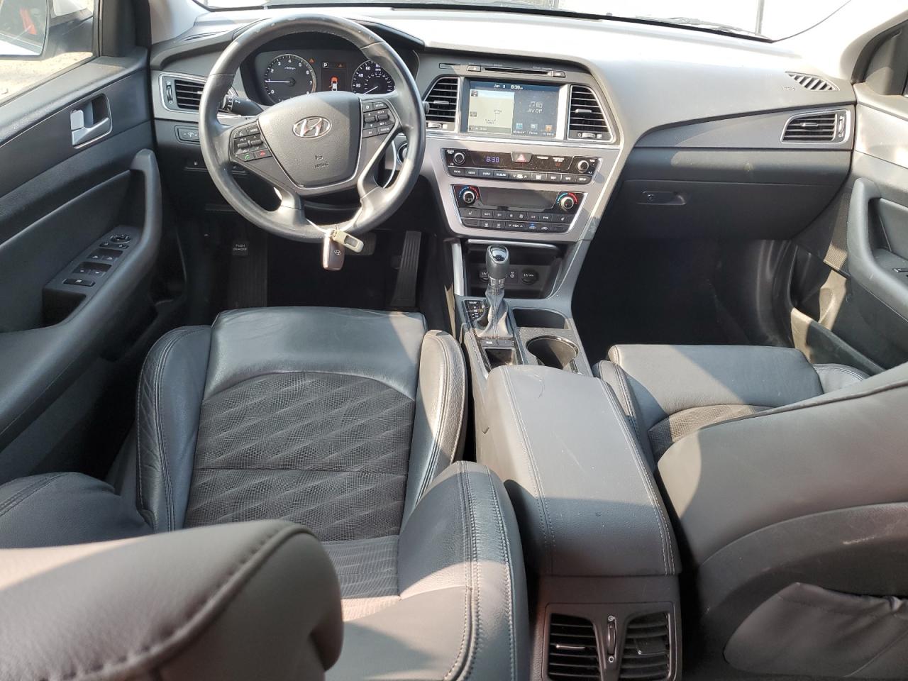 2016 HYUNDAI SONATA SPORT photo 22