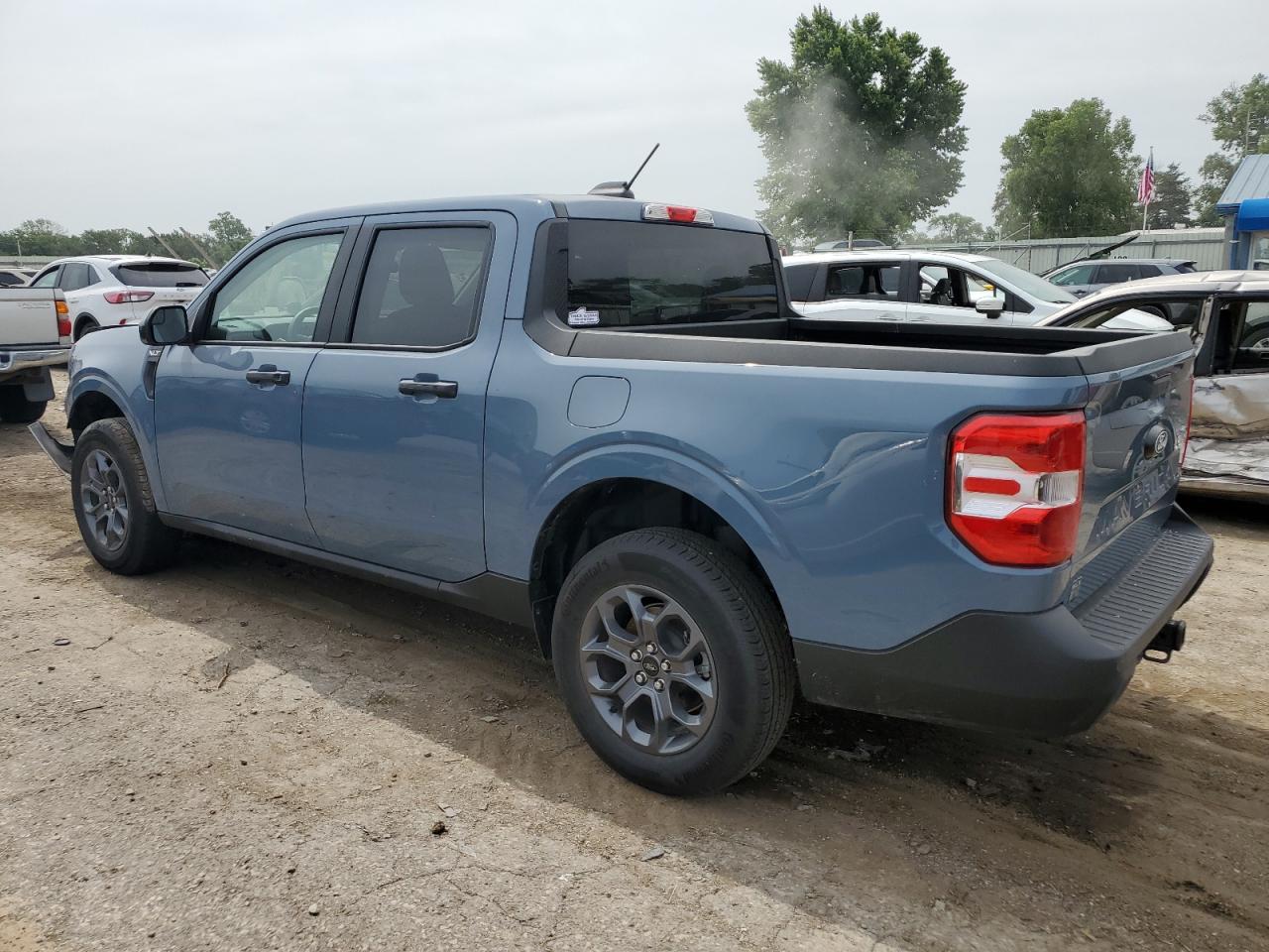 2025 FORD MAVERICK XLT photo 3