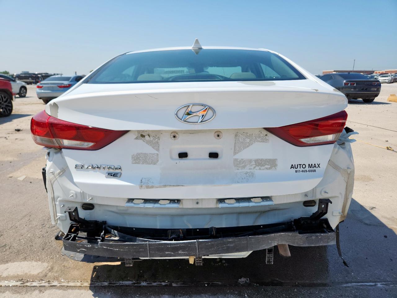2017 HYUNDAI ELANTRA SE photo 11