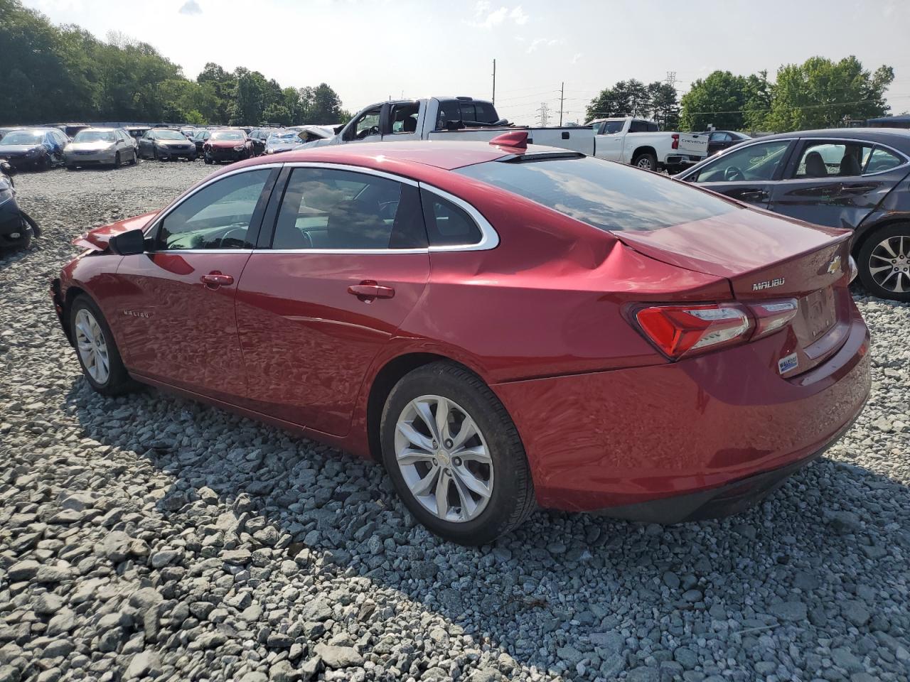 2021 CHEVROLET MALIBU LT photo 2
