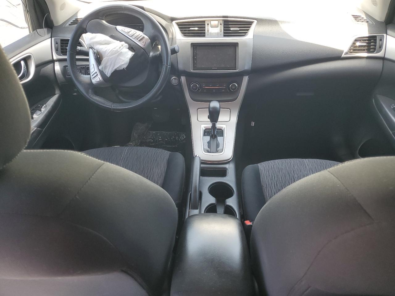 2015 NISSAN SENTRA S photo 22