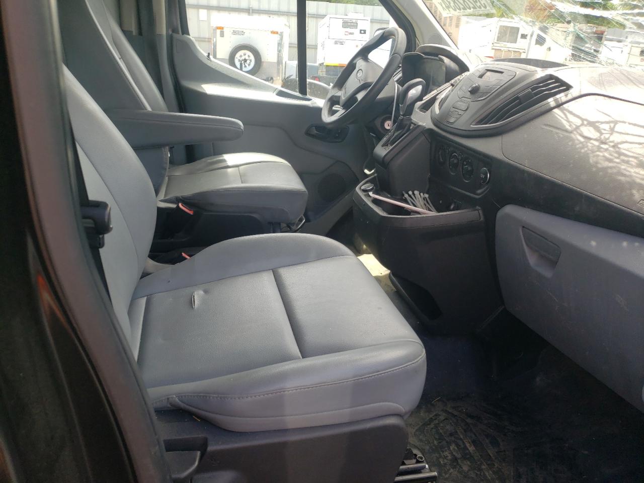 2017 FORD TRANSIT T-350 photo 31
