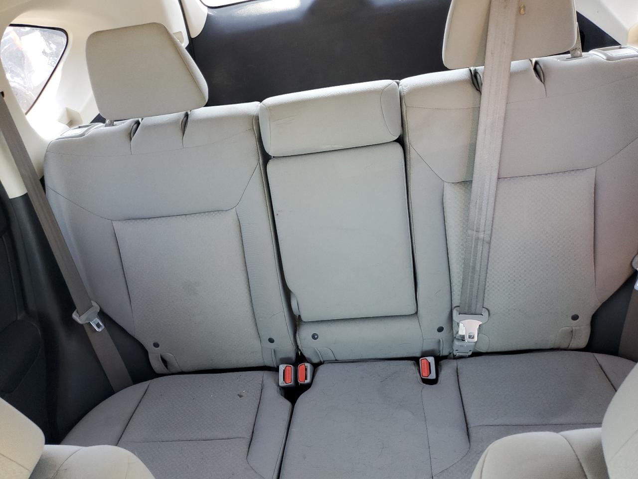 2015 HONDA CR-V LX photo 10