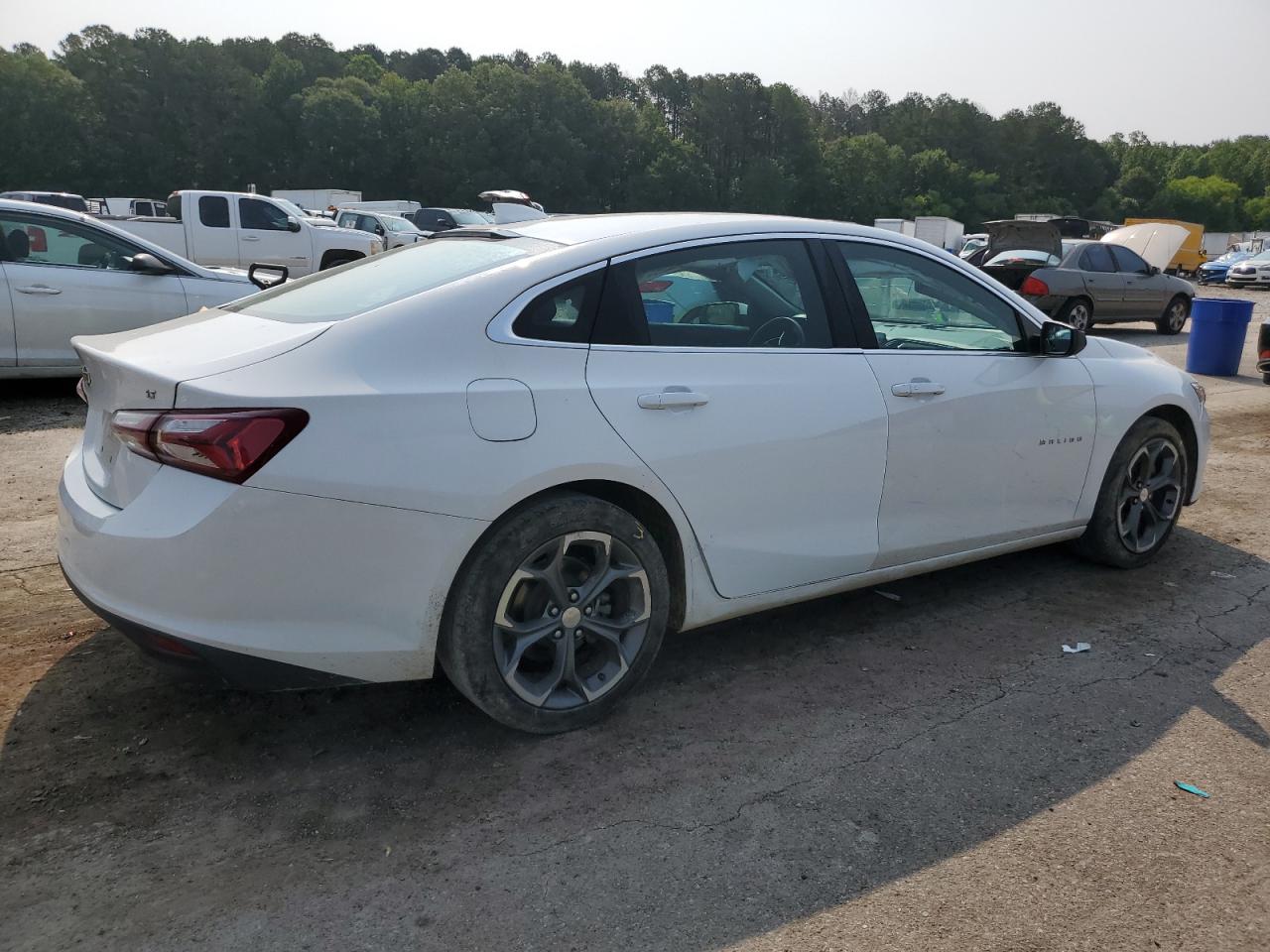 2020 CHEVROLET MALIBU LT photo 3