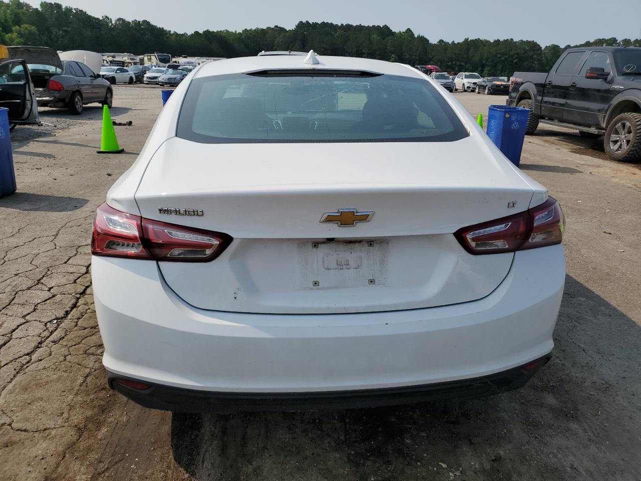 2020 CHEVROLET MALIBU LT photo 6