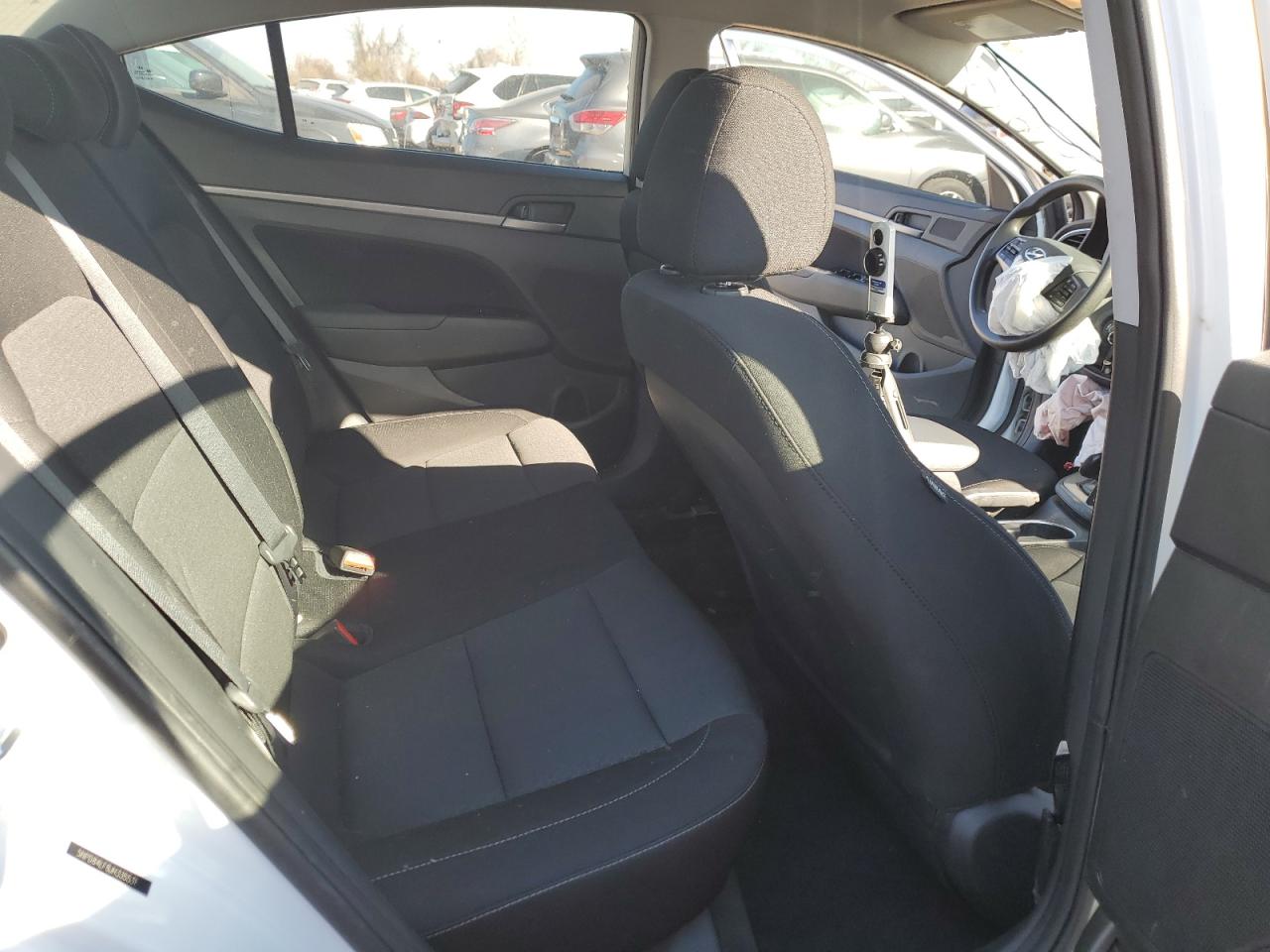 2018 HYUNDAI ELANTRA SEL photo 28