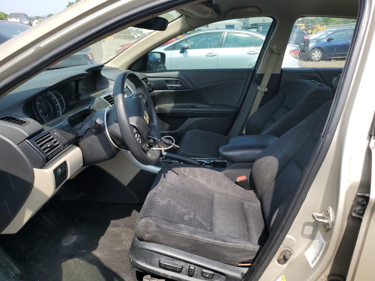 2014 HONDA ACCORD photo 13