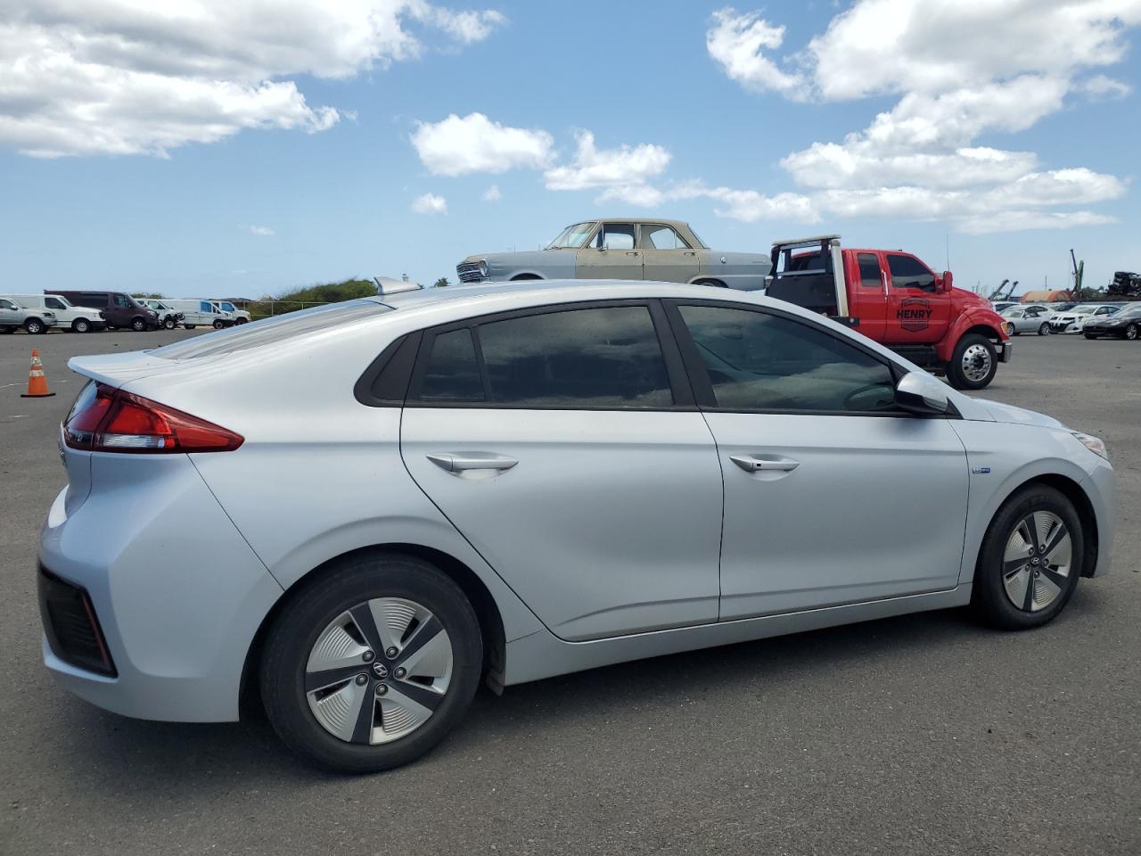 2018 HYUNDAI IONIQ BLUE photo 3