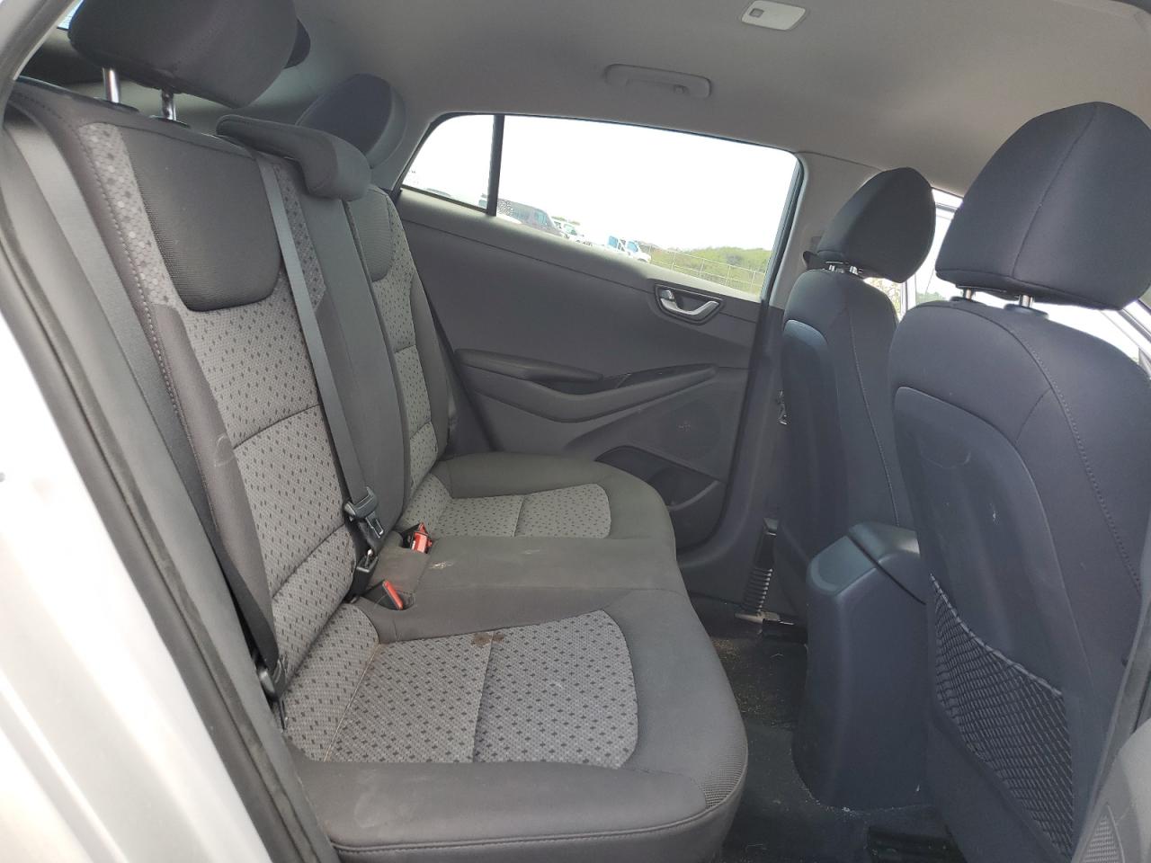 2018 HYUNDAI IONIQ BLUE photo 10
