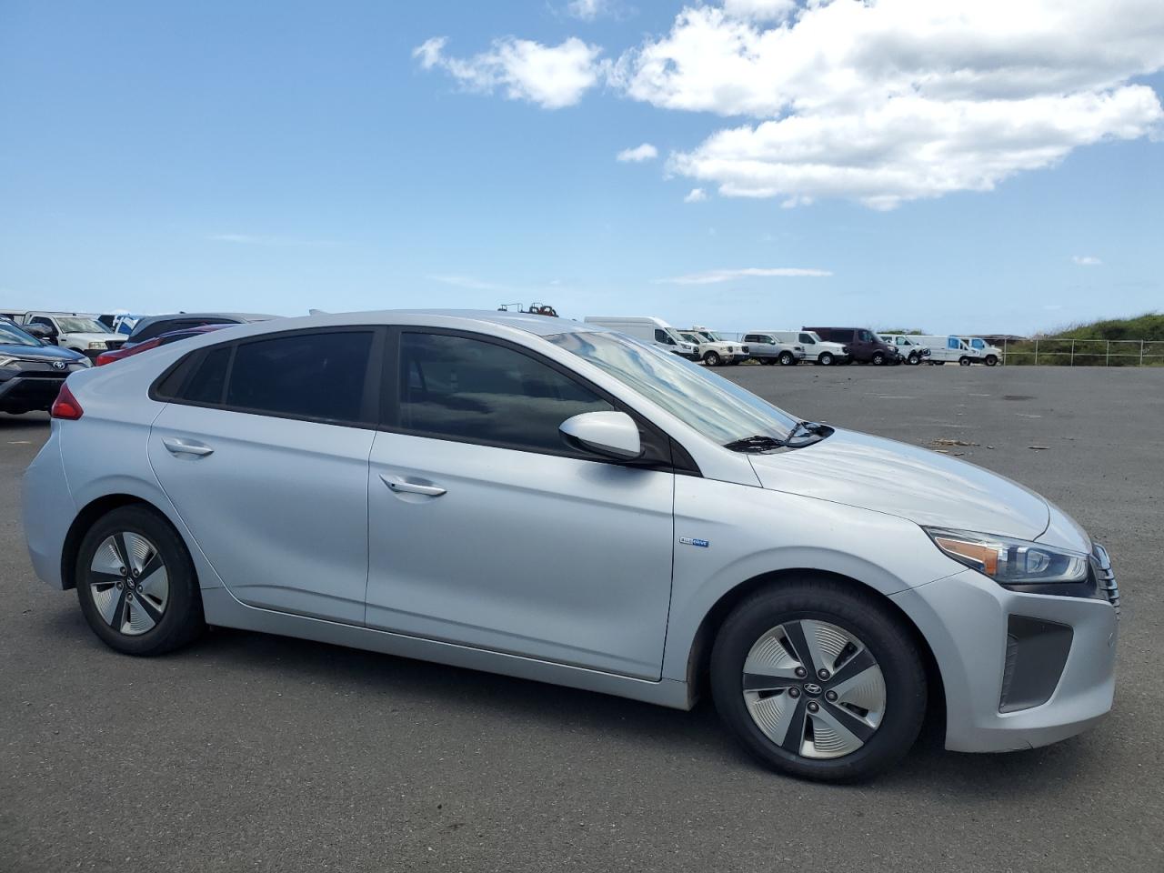 2018 HYUNDAI IONIQ BLUE photo 4