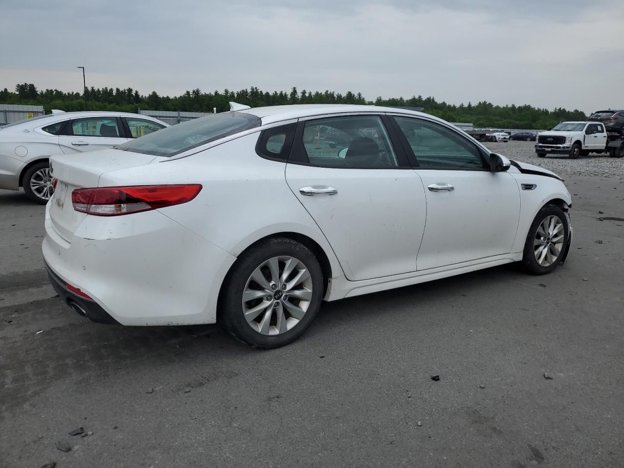 2018 KIA OPTIMA LX photo 7
