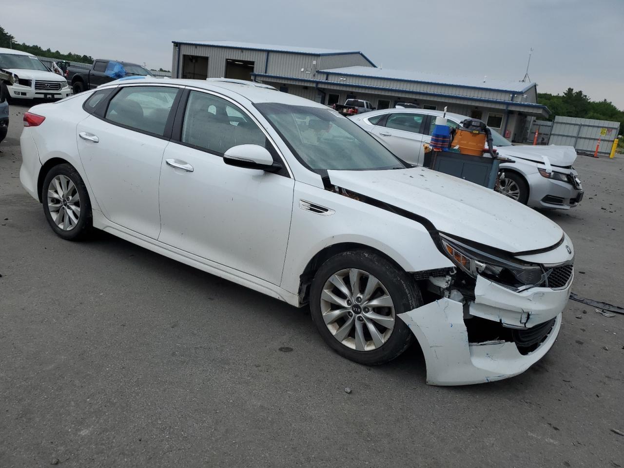 2018 KIA OPTIMA LX photo 10