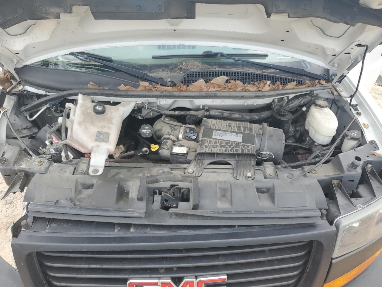 2019 GMC SAVANA G2500 photo 34