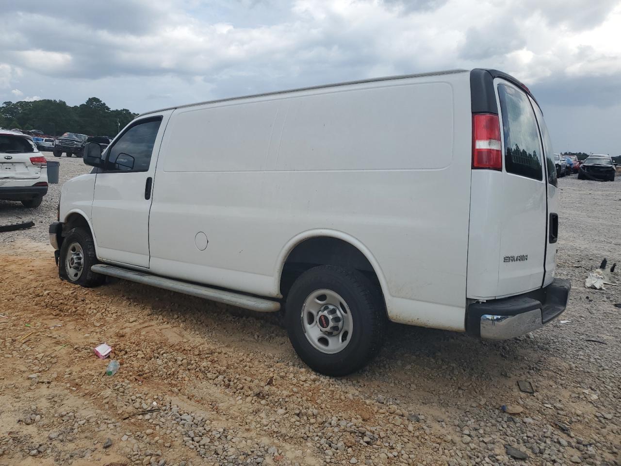 2019 GMC SAVANA G2500 photo 4