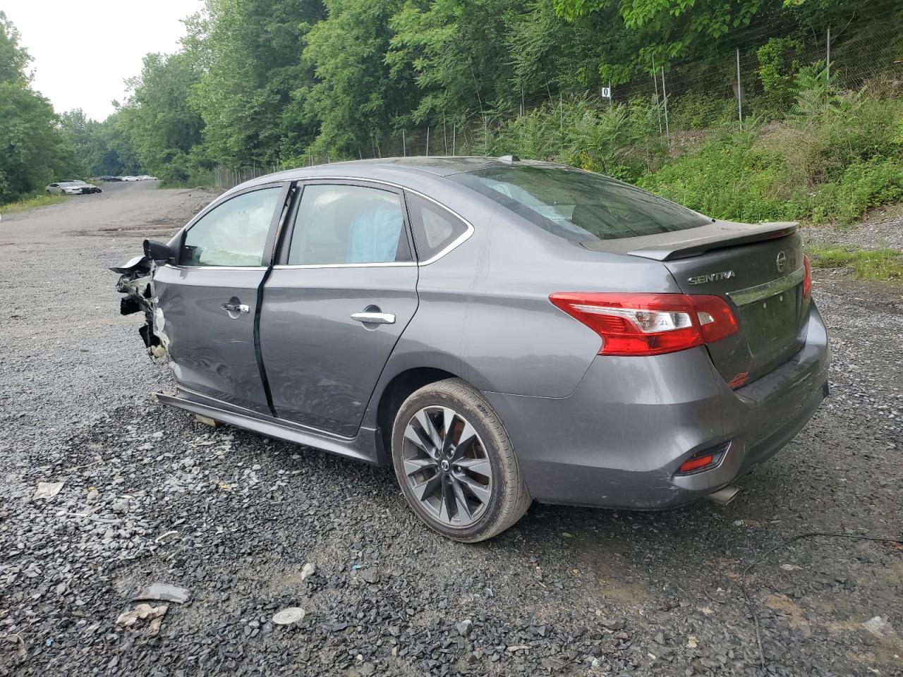 2019 NISSAN SENTRA SR photo 2