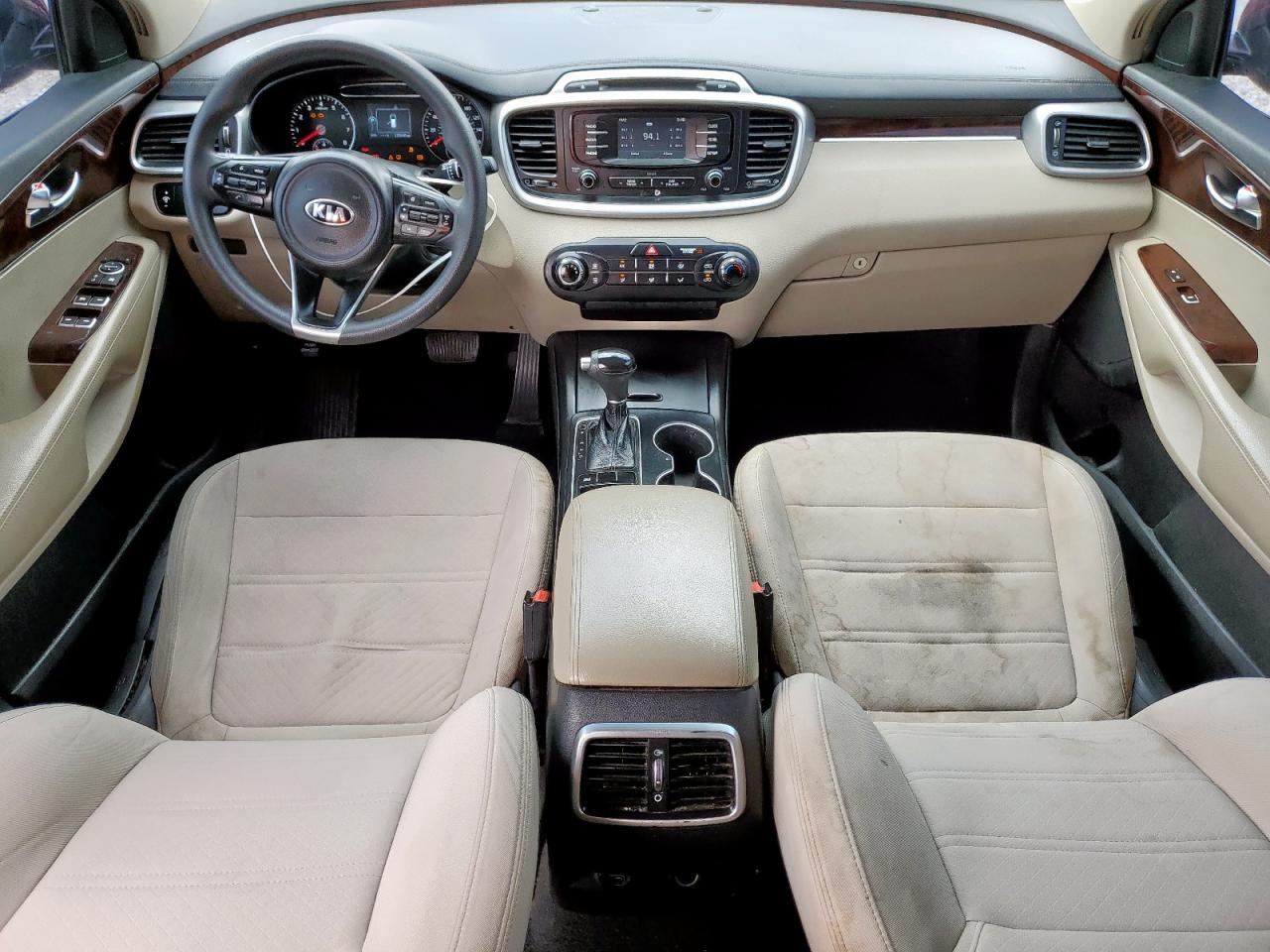 2017 KIA SORENTO LX V6 photo 22