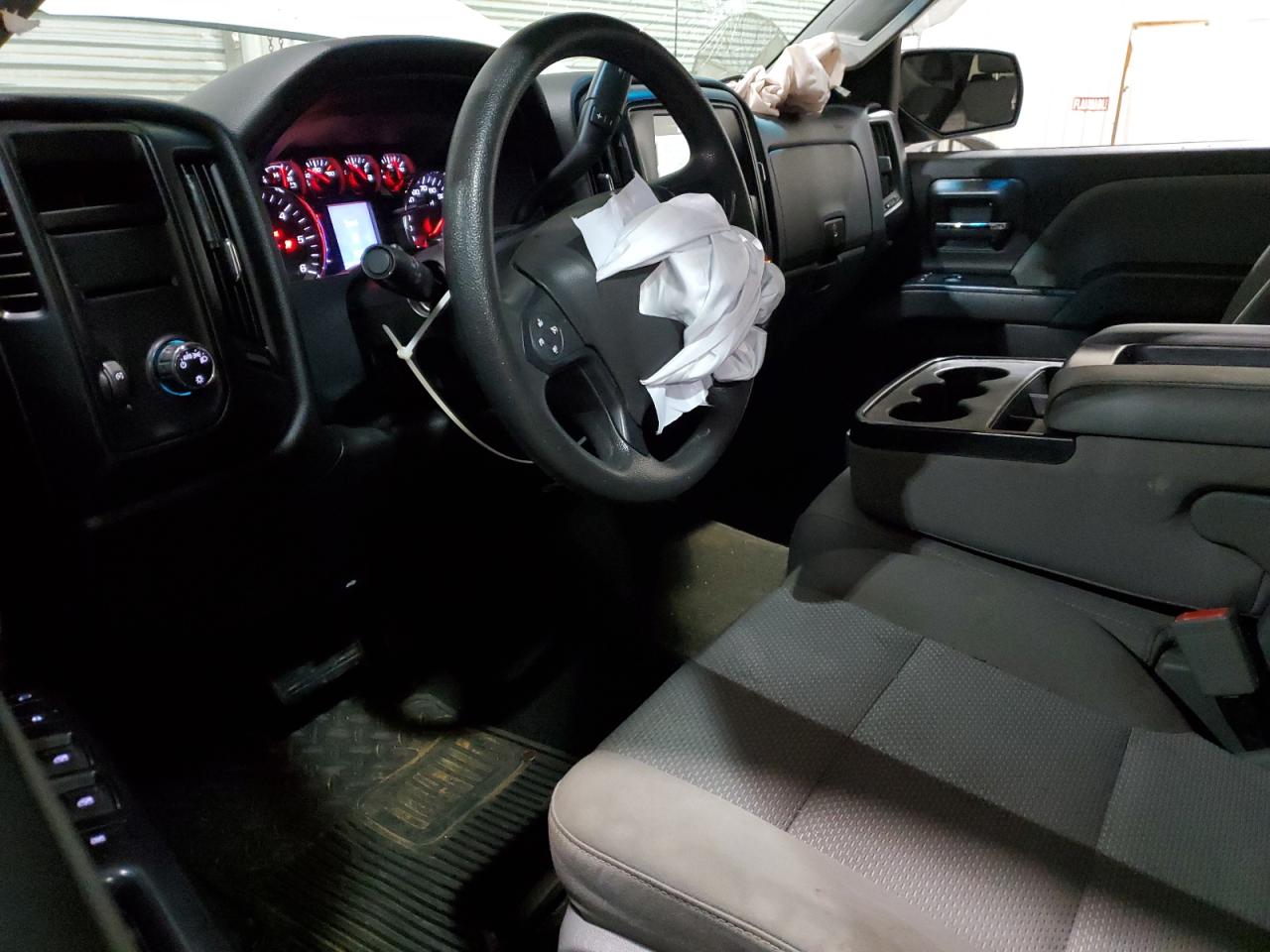 2017 CHEVROLET SILVERADO C1500 CUSTOM photo 8